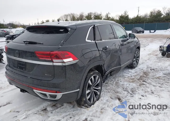 1V2FE2CA6PC216888: 44279081