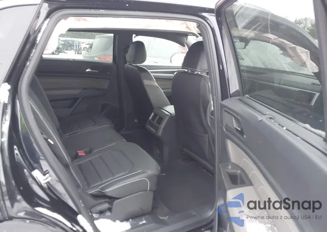 1V2FE2CA6PC216888: 44279081