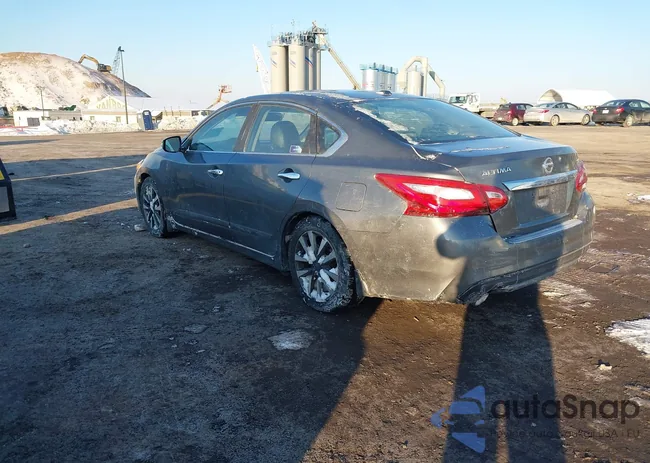 1N4AL3AP4HC124054: 44279089