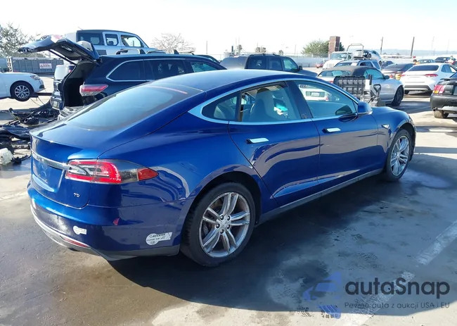 5YJSA1S13FF099117: 44279264