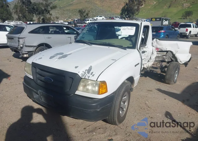 1FTYR10D24PB01300: 44279281