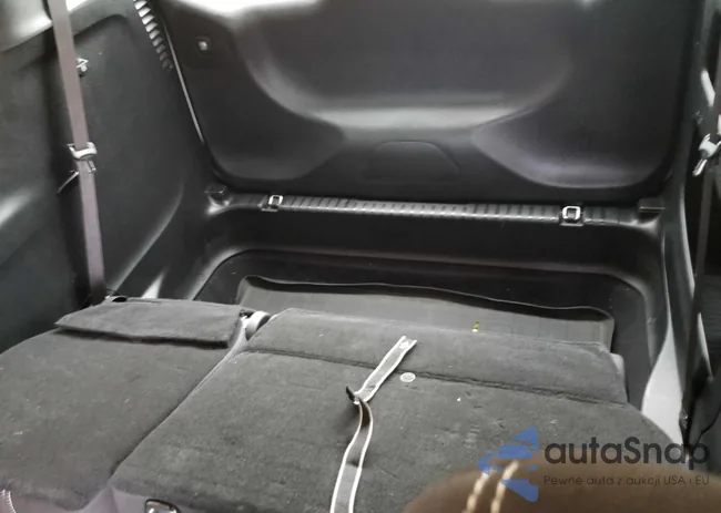 2C4RC1FG0NR103389: 44279302