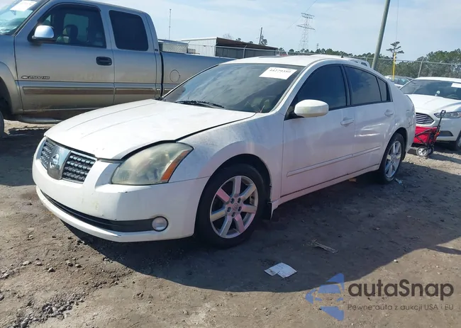 1N4BA41E75C831868: 44279359