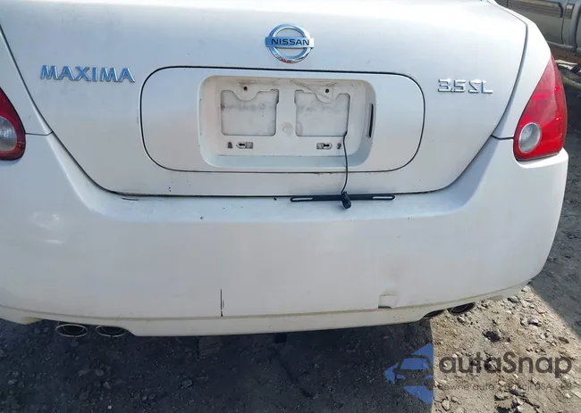 1N4BA41E75C831868: 44279359