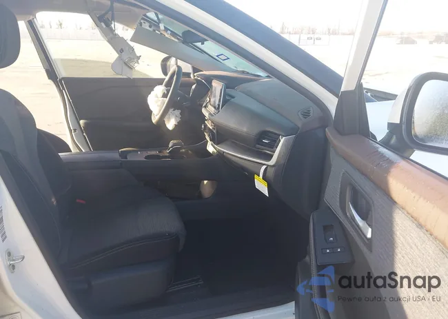 5N1BT3BA1PC843670: 44279447