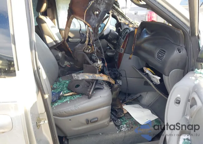 2C4GP74LX4R579128: 44279530