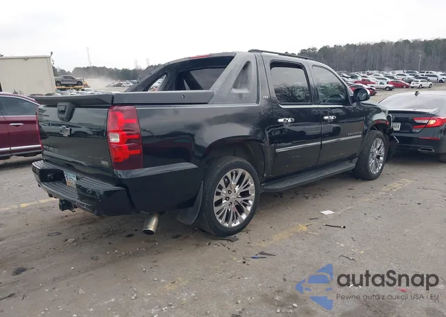 3GNNCGE09AG256852: 44279575