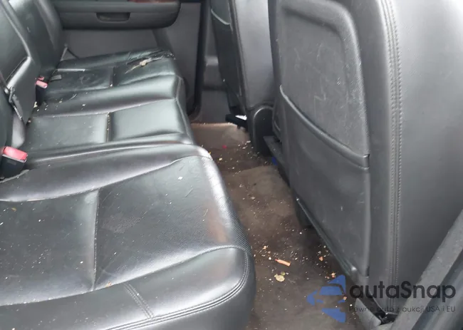 3GNNCGE09AG256852: 44279575