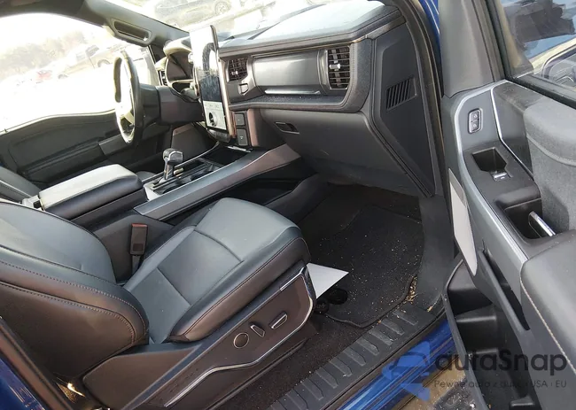 1FTVW1EV3NWG14219: 44279622