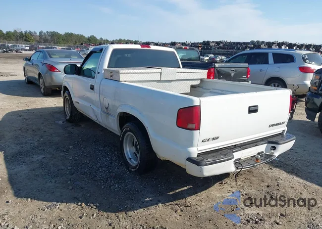 1GCCS1445W8216267: 44279629