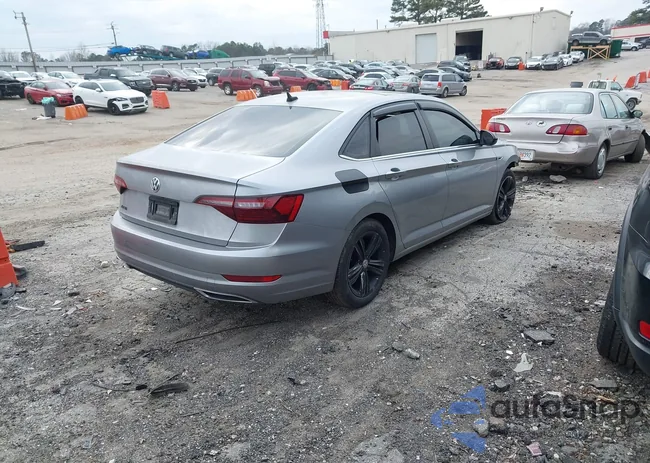 3VWC57BU9MM041718: 44278755