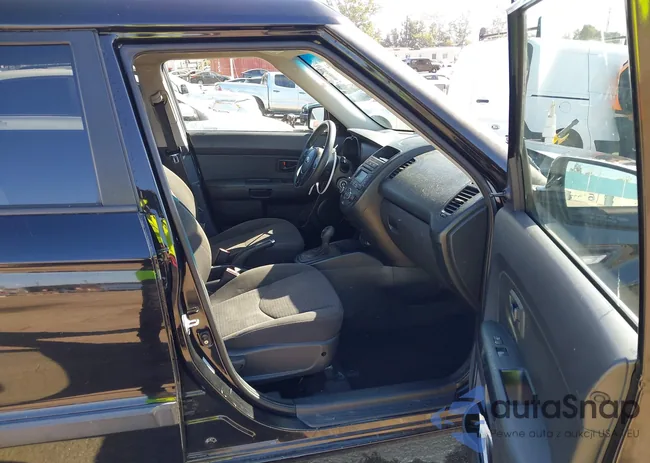 KNDJT2A51D7623108: 44278894