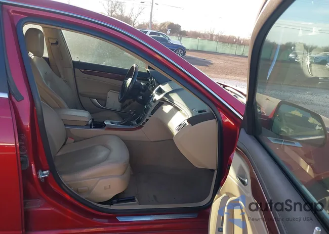 1G6DF8EG5A0118599: 44278977