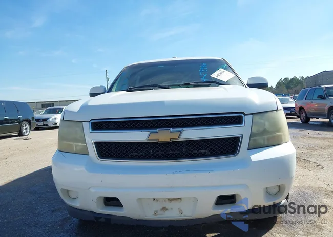 1GNEC03079R256760: 44278986