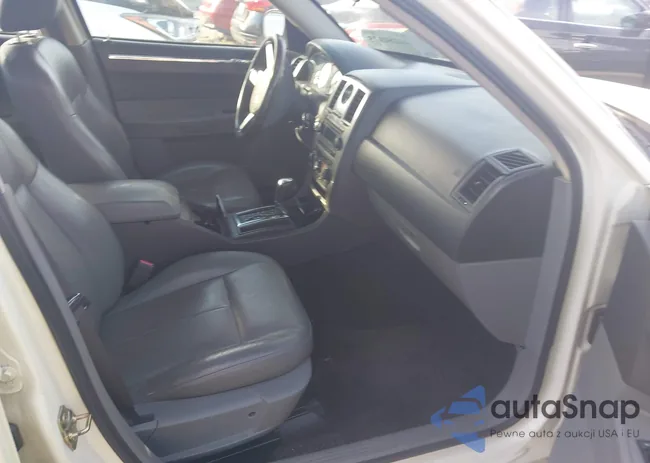 2C3JA53G25H524040: 44280175