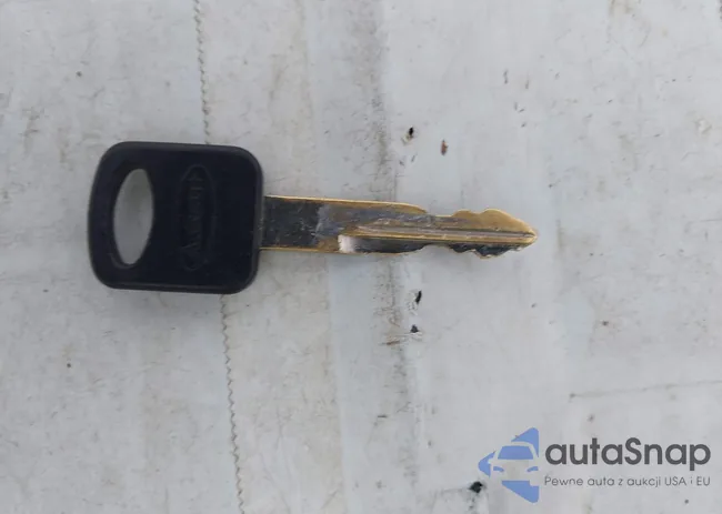 1FMNE11L48DA59039: 44280271