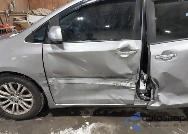 5TDYK3DC0DS298474: 44280305