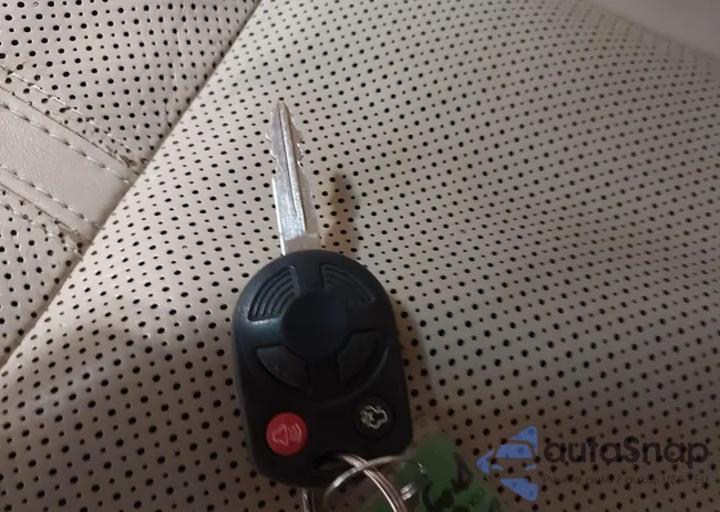 3LNHL2JC1BR751508: 44280362