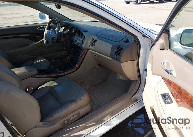 19UYA416X3A003451: 44280568