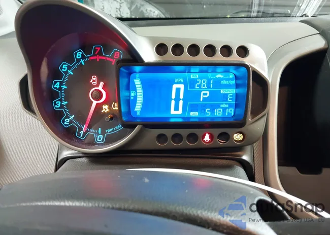 1G1JC5SH6E4103217: 44279758