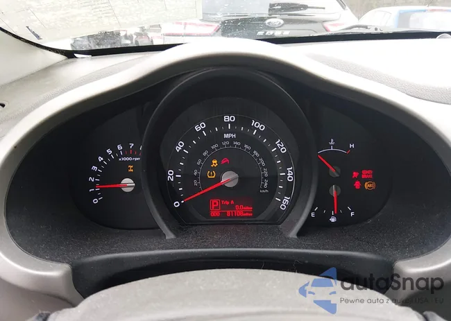 KNDPBCAC1F7678727: 44279764