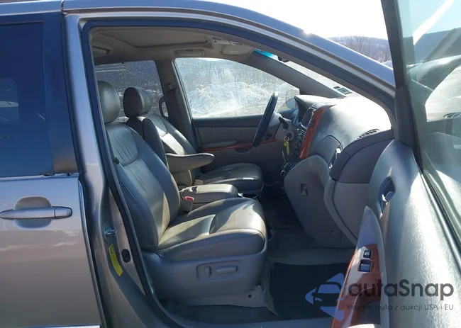 5TDZK22C48S219931: 44279771