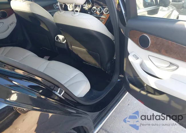 WDDWF4JB1JR322956: 44279778