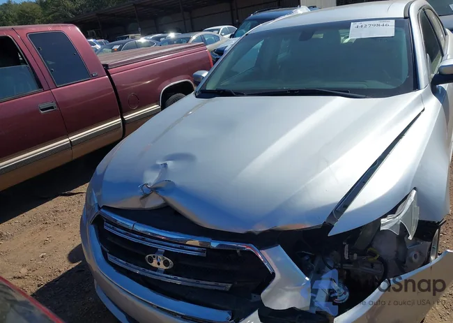 1FAHP2E90FG208046: 44279846