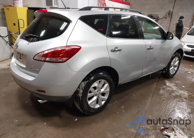 JN8AZ1MW2EW523267: 44281100