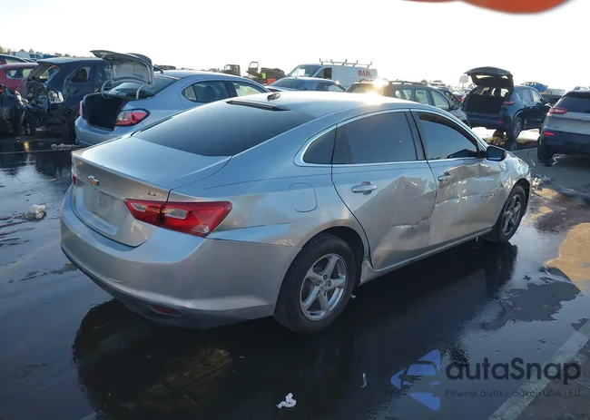 1G1ZB5ST2GF309426: 44281102