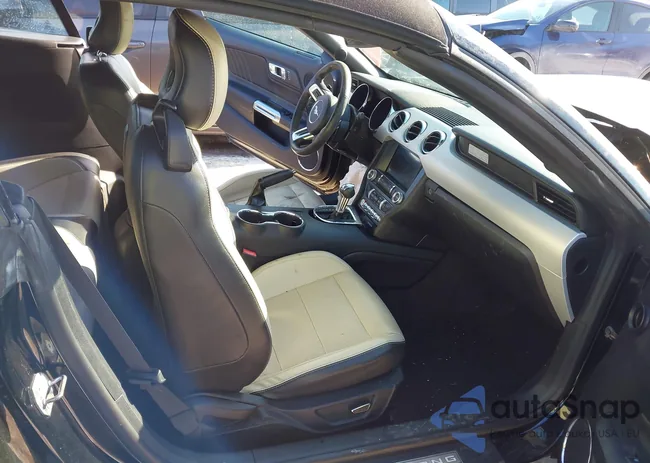 1FATP8UH7H5307757: 44281112