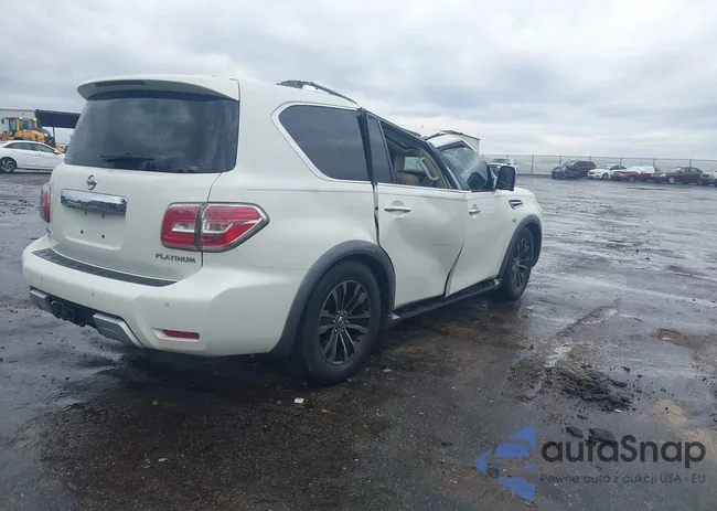 JN8AY2NE2H9706623: 44281147