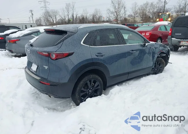 3MVDMBCL7NM456037: 44281149