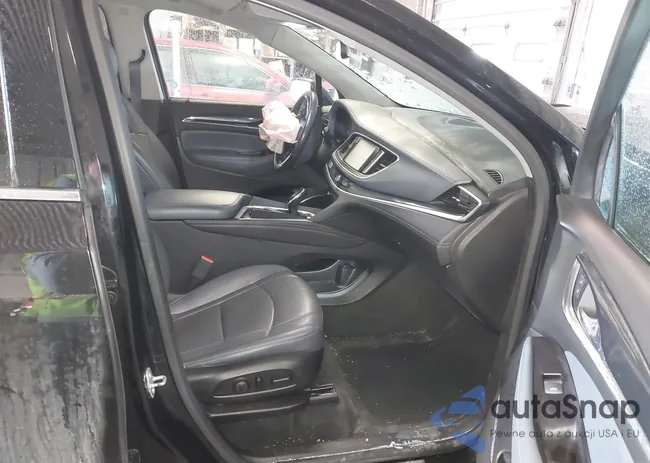 5GAERBKW0JJ135677: 44281181