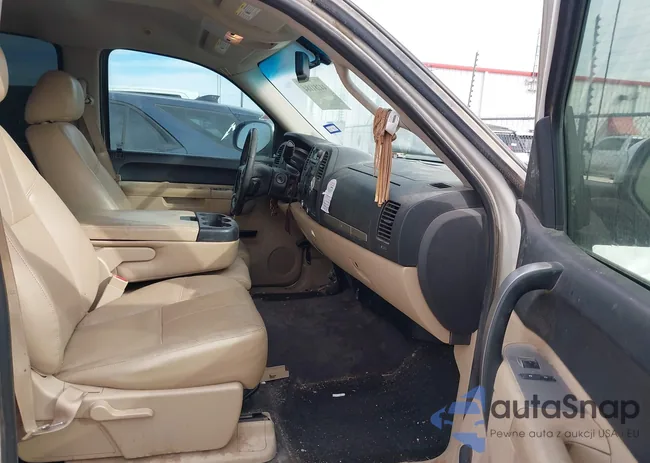 3GTP2VE33BG358149: 44281184