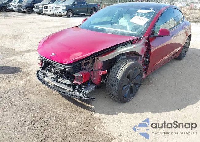 5YJ3E1EB1RF812954: 44281322