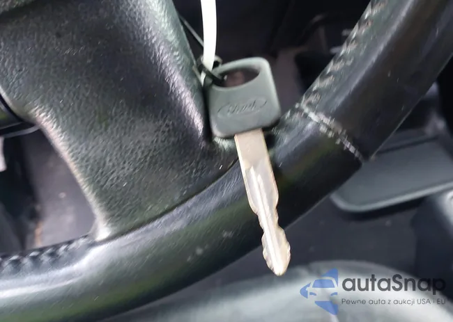 1FTZR45E15PA20104: 44281329