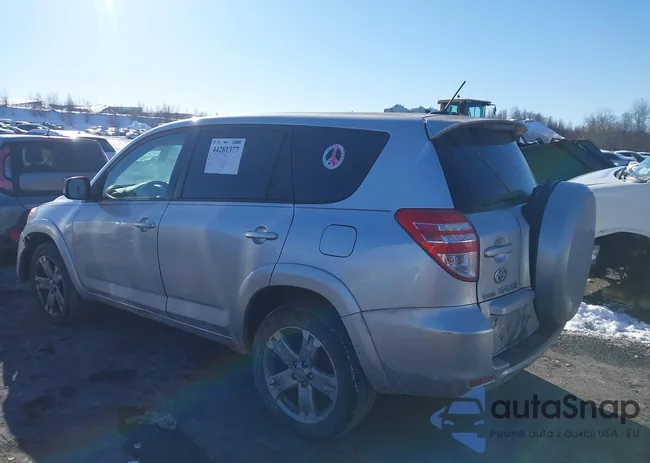 2T3BK32VX9W001145: 44281377