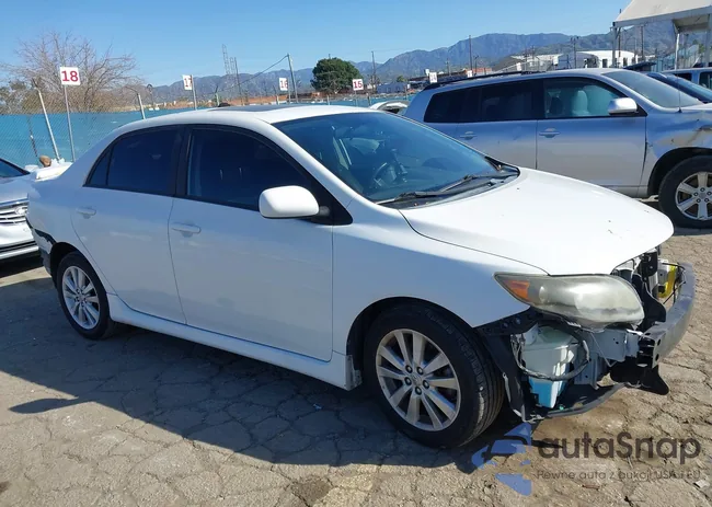 2T1BU4EE4AC456311: 44281426