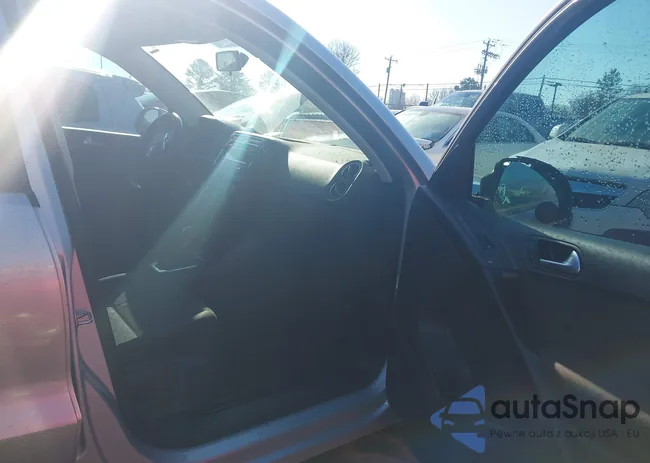 WVGAV3AX7DW581983: 44281454