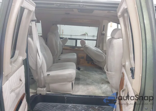 1FDRE14L13HA05941: 44281584