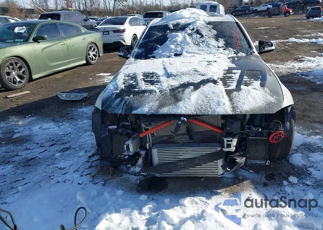 WBA3B9G58DNP39331: 44281587