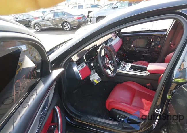 SAJBL4GX5MCY88583: 44280697