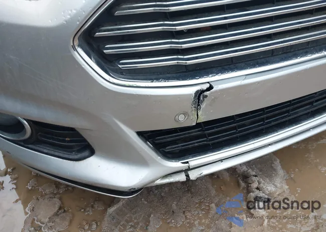 3FA6P0LU9DR153220: 44280846