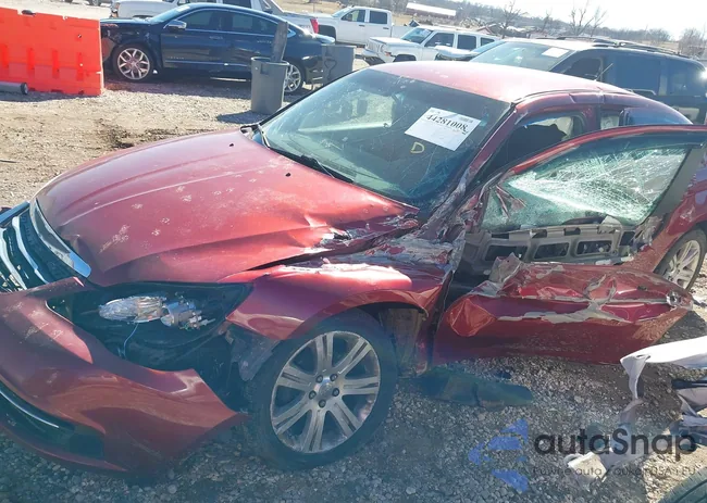 1C3CCBAB1DN670606: 44281008