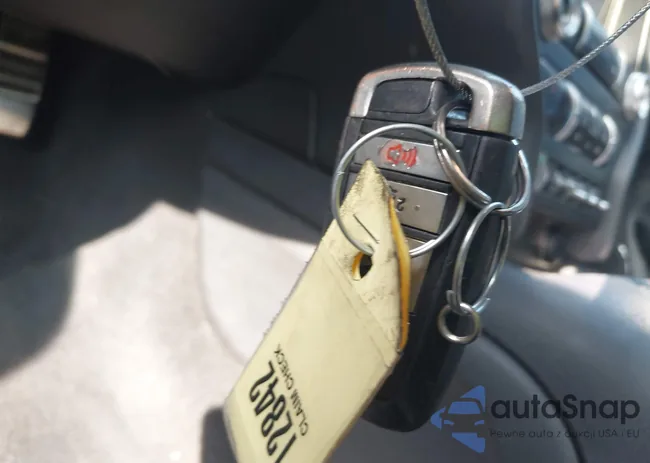 1FA6P8TH7L5120820: 44281040