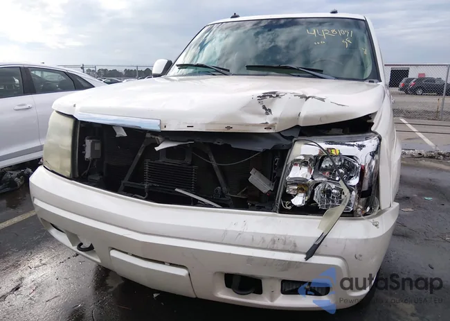 1GYEC63T53R169317: 44281051