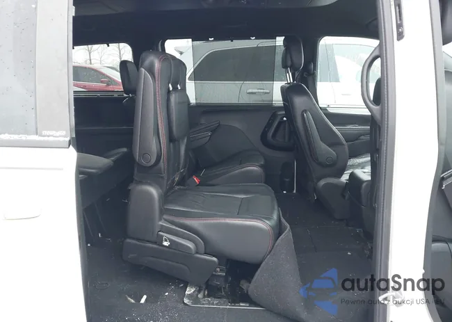 2C4RDGEG7DR760058: 44282071