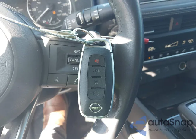 JN8BT3BA9PW416423: 44282092