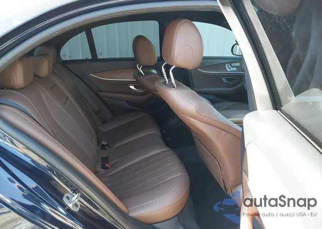 WDDZF8DB3LA718162: 44282147